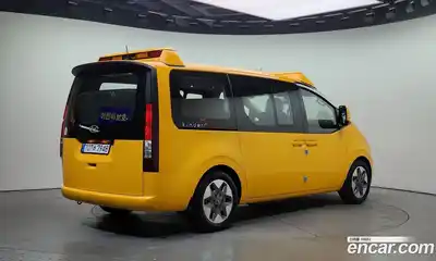 Hyundai Staria 2025 3.5 Автомат в Москве № 397455, миниатюра 2