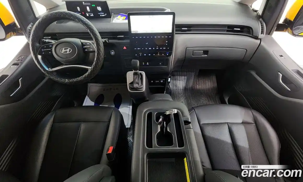 Hyundai Staria 2025 3.5 Автомат в Москве № 397455, фото 7