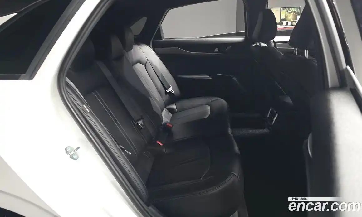 Kia K5 2026 1.6 Автомат в Москве № 400810, фото 12