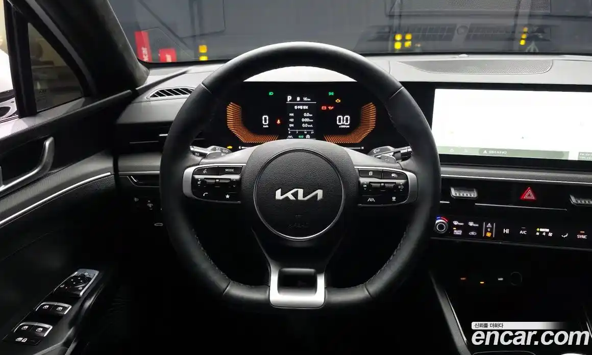 Kia K5 2026 1.6 Автомат в Москве № 400810, фото 13