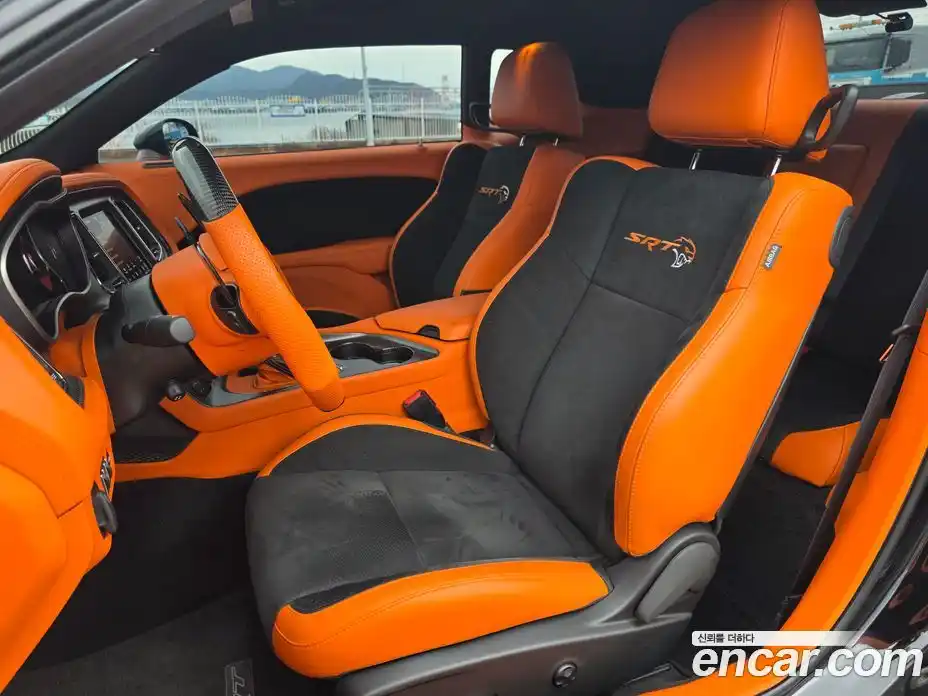 Dodge Challenger 2022 6.2 Автомат в Москве № 402820, фото 12