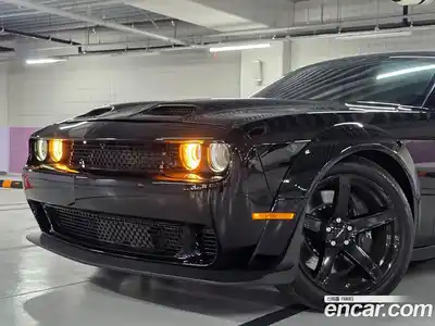 Dodge Challenger 2022 6.2 Автомат в Москве № 402820, миниатюра 2