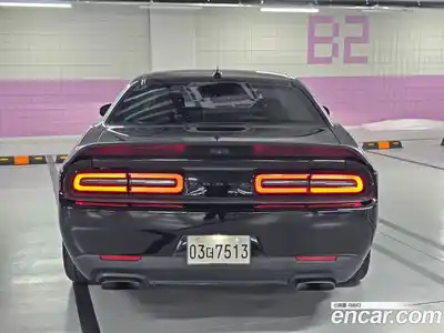 Dodge Challenger 2022 6.2 Автомат в Москве № 402820, миниатюра 7