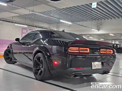 Dodge Challenger 2022 6.2 Автомат в Москве № 402820, миниатюра 8