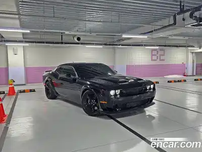Dodge Challenger 2022 6.2 Автомат в Москве № 402820, миниатюра 10