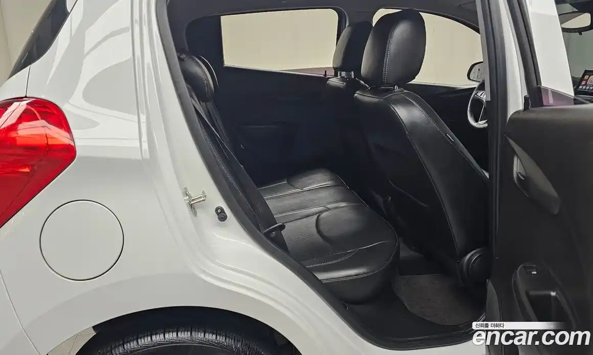 Chevrolet Spark 2017 1.0 Автомат в Москве № 40680, фото 17