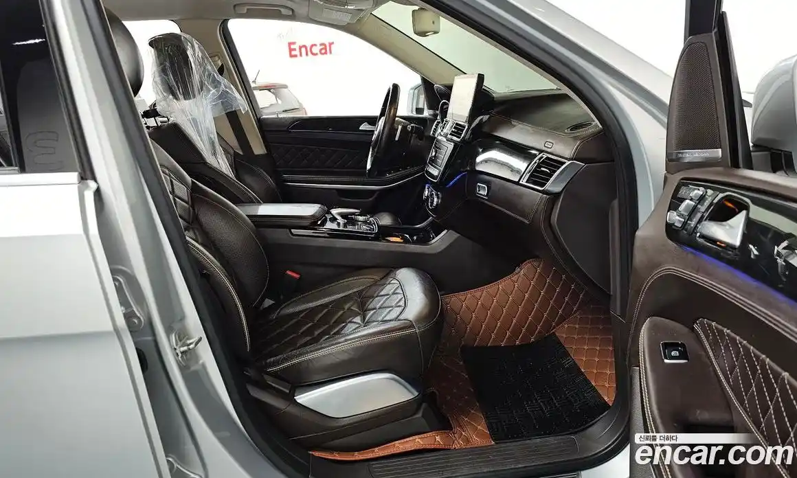 Mercedes-Benz GLS-Class 2017 4.7 Автомат в Москве № 413665, фото 11