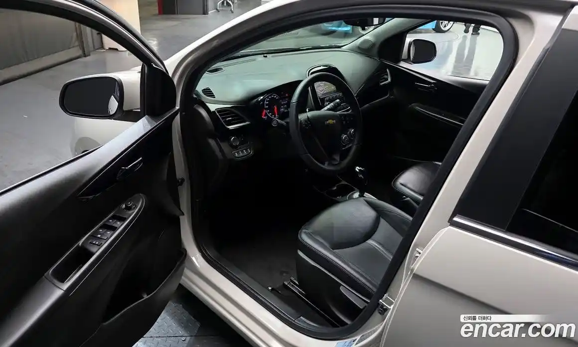 Chevrolet Spark 2019 1.0 Автомат в Москве № 41957, фото 14