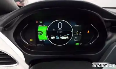 Chevrolet Bolt EV 2021 0.2 Автомат в Москве № 42342, миниатюра 7