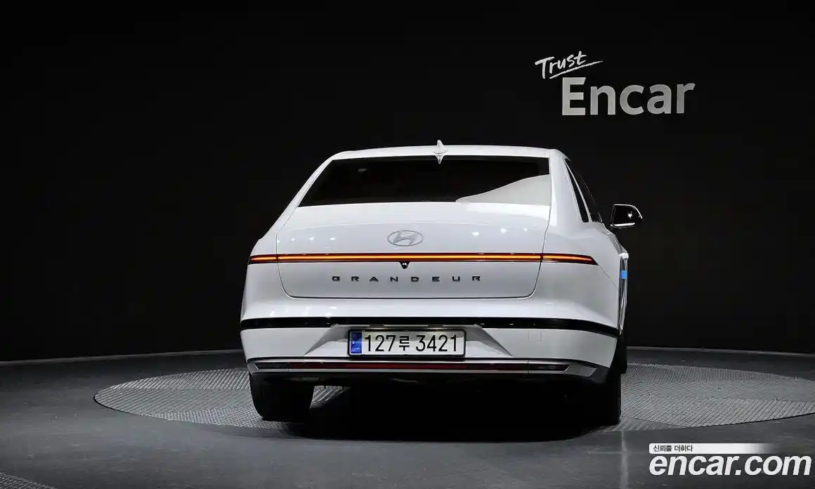 Hyundai Grandeur 2023 1.6 Автомат в Москве № 47916, фото 16