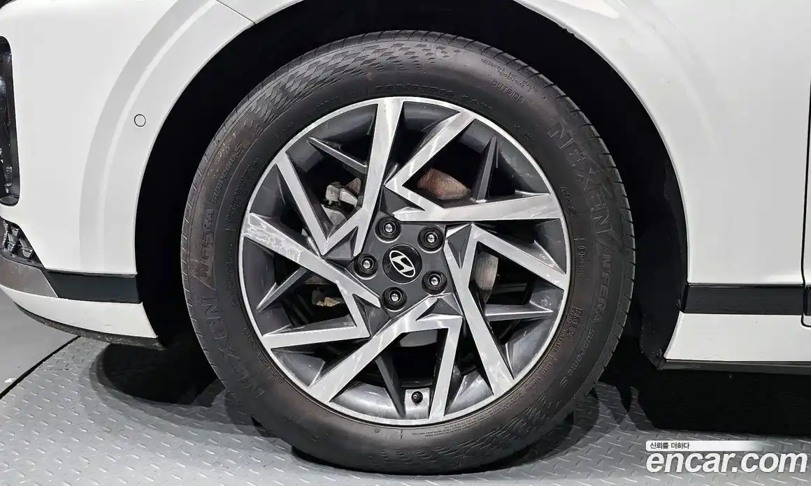 Hyundai Grandeur 2023 1.6 Автомат в Москве № 47916, фото 3