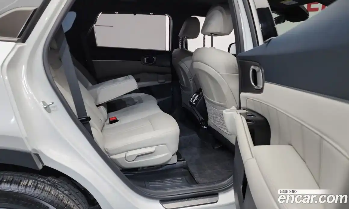 Kia Sorento 2023 1.6 Автомат в Москве № 51274, фото 16