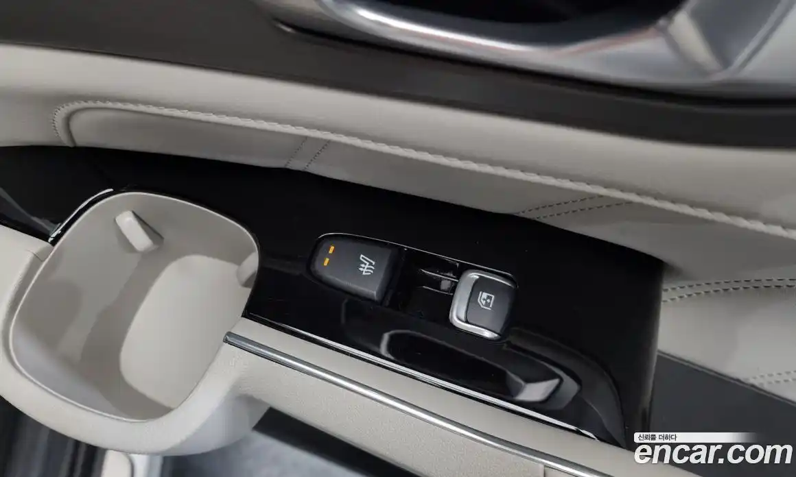 Kia Sorento 2023 1.6 Автомат в Москве № 51274, фото 9