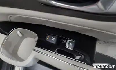 Kia Sorento 2023 1.6 Автомат в Москве № 51274, миниатюра 9