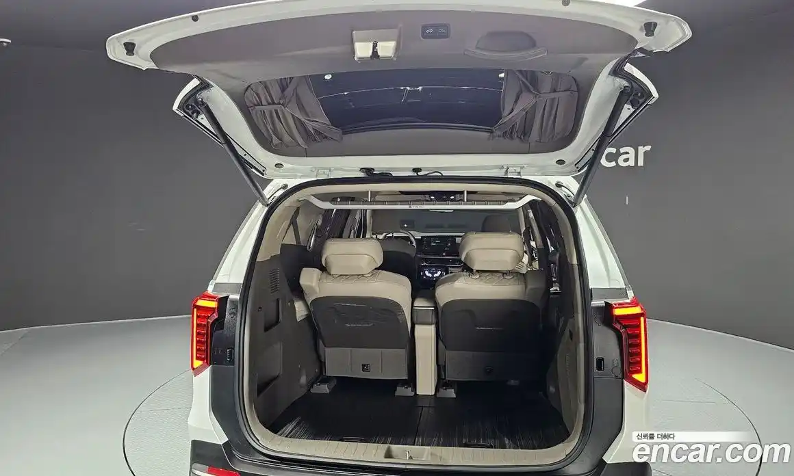 Kia Canival 2025 1.6 Автомат в Москве № 51925, фото 9