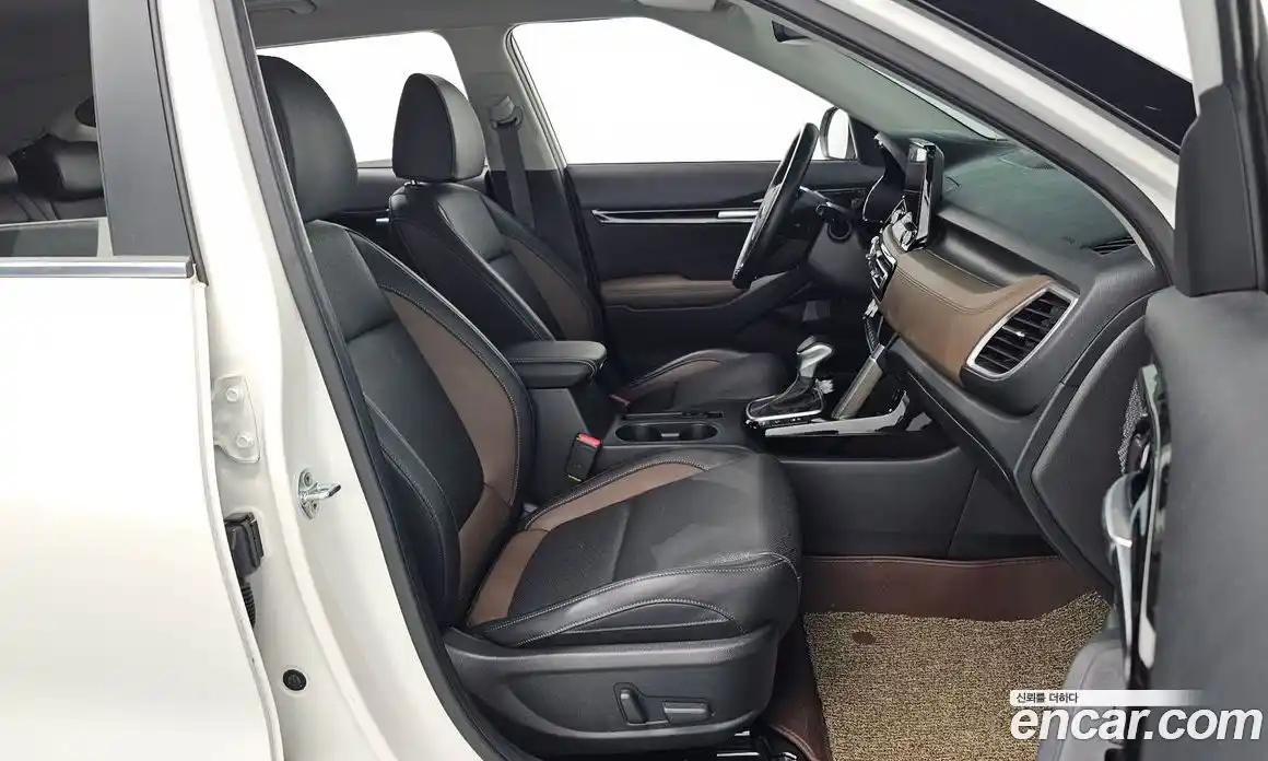 Kia Seltos 2022 1.6 Автомат в Москве № 54680, фото 1