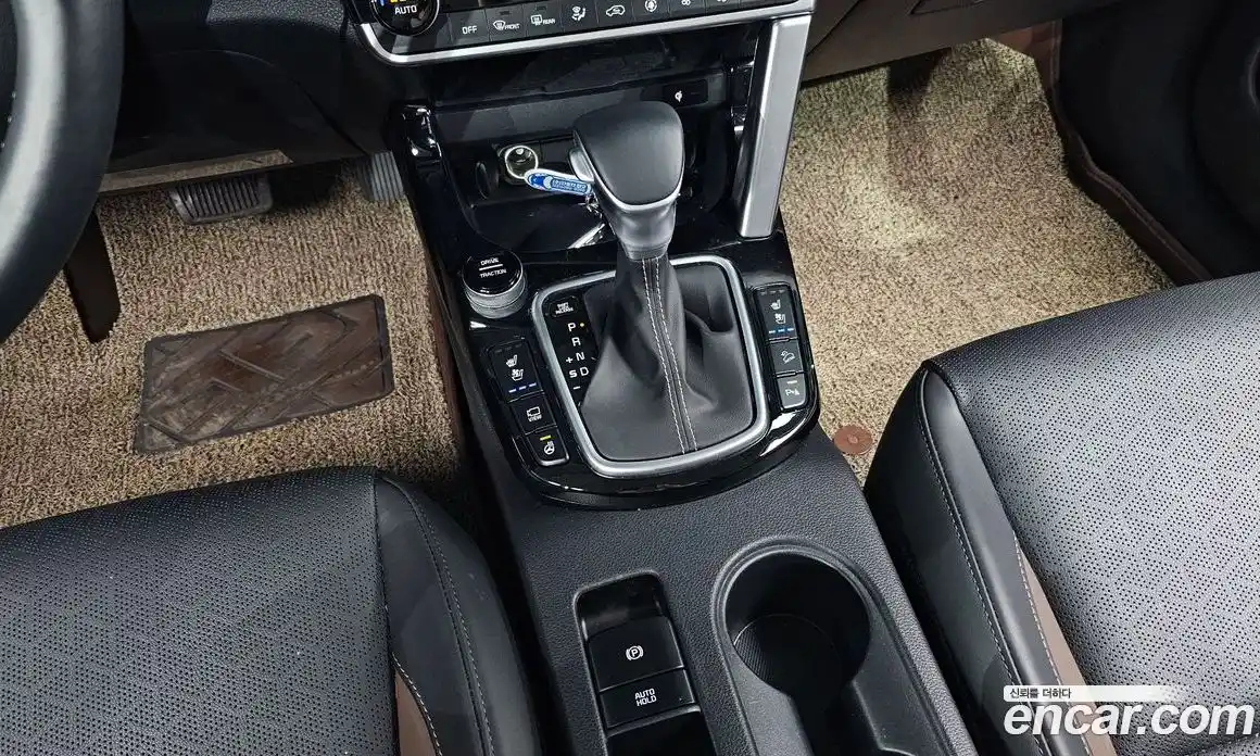 Kia Seltos 2022 1.6 Автомат в Москве № 54680, фото 13