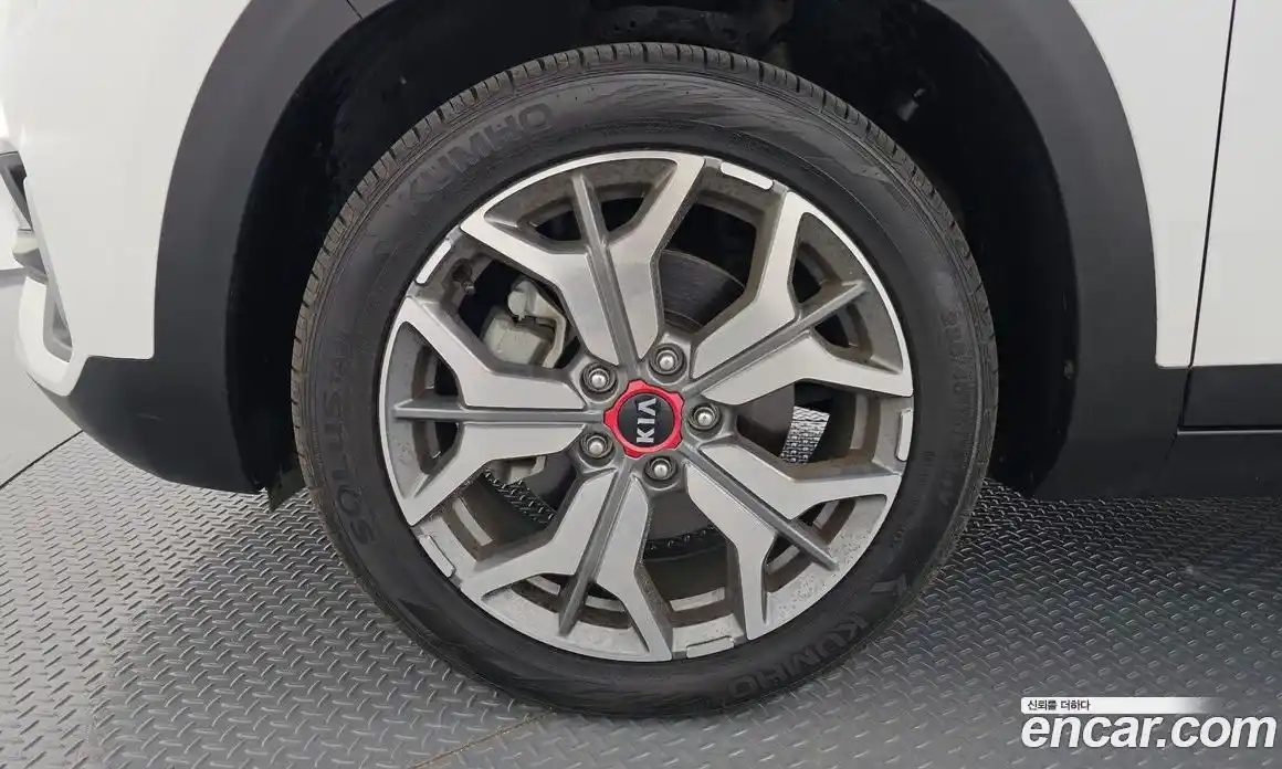 Kia Seltos 2022 1.6 Автомат в Москве № 54680, фото 18