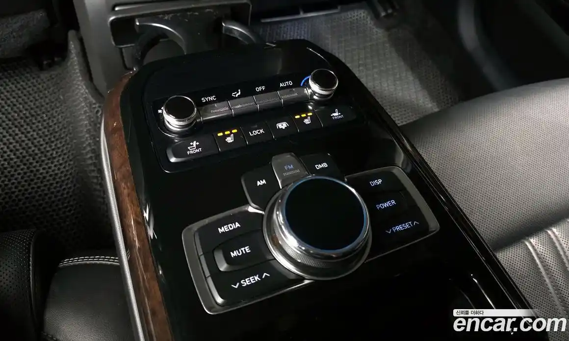 Genesis EQ900 2018 3.8 Автомат в Москве № 57294, фото 19