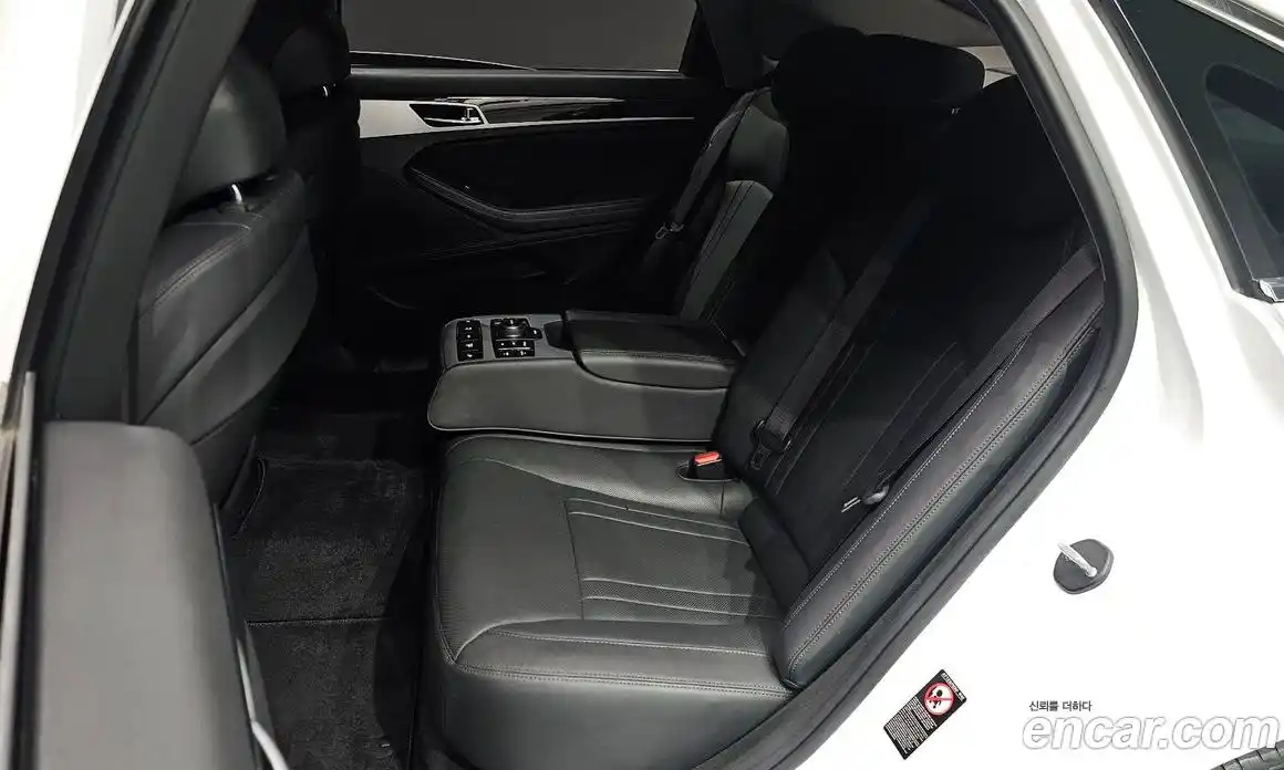 Genesis G80 2020 3.3 Автомат в Москве № 57404, фото 12