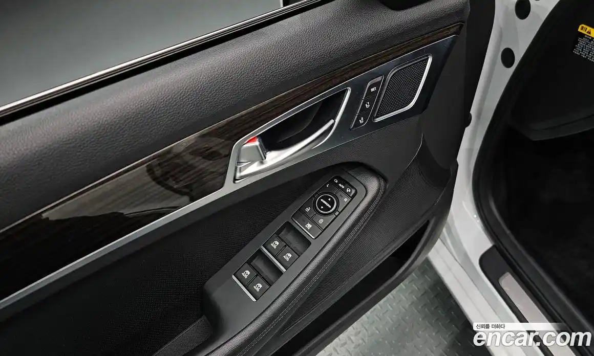 Genesis G80 2020 3.3 Автомат в Москве № 57404, фото 19