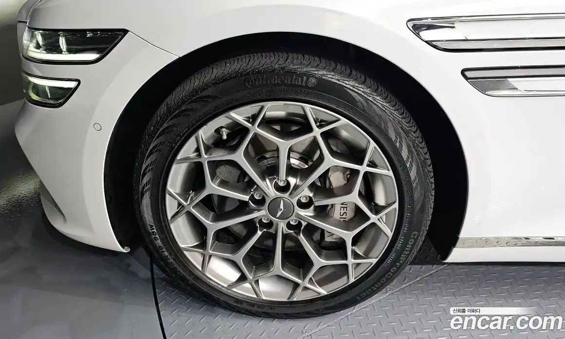 Genesis G80 2022 2.5 Автомат в Москве № 57623, фото 17