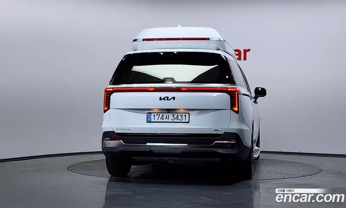 Kia Canival 2025 1.6 Автомат в Москве № 73294, фото 4