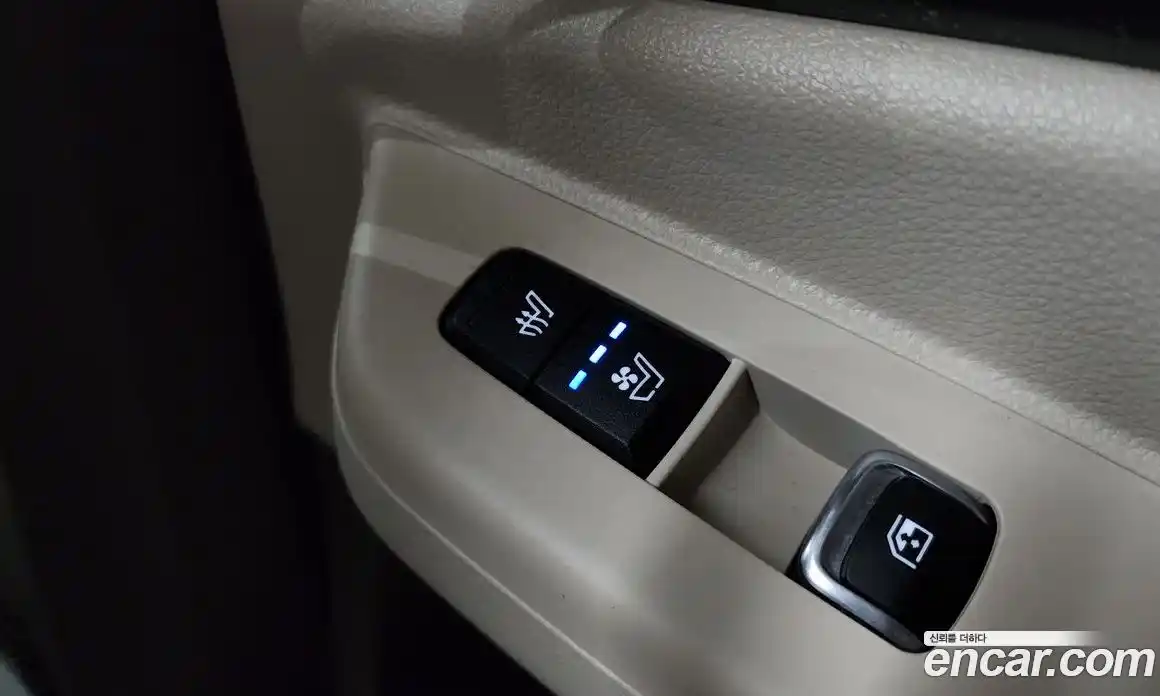 Kia Canival 2024 1.6 Автомат в Москве № 74963, фото 12