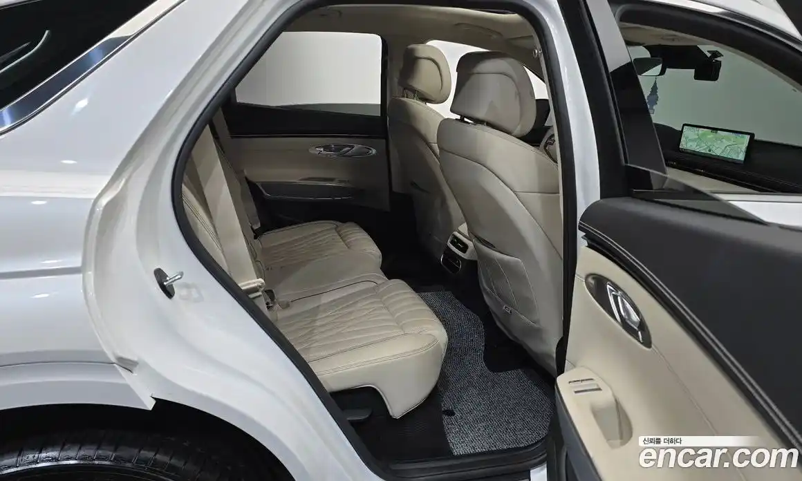 Genesis GV70 2024 2.5 Автомат в Москве № 75311, фото 12