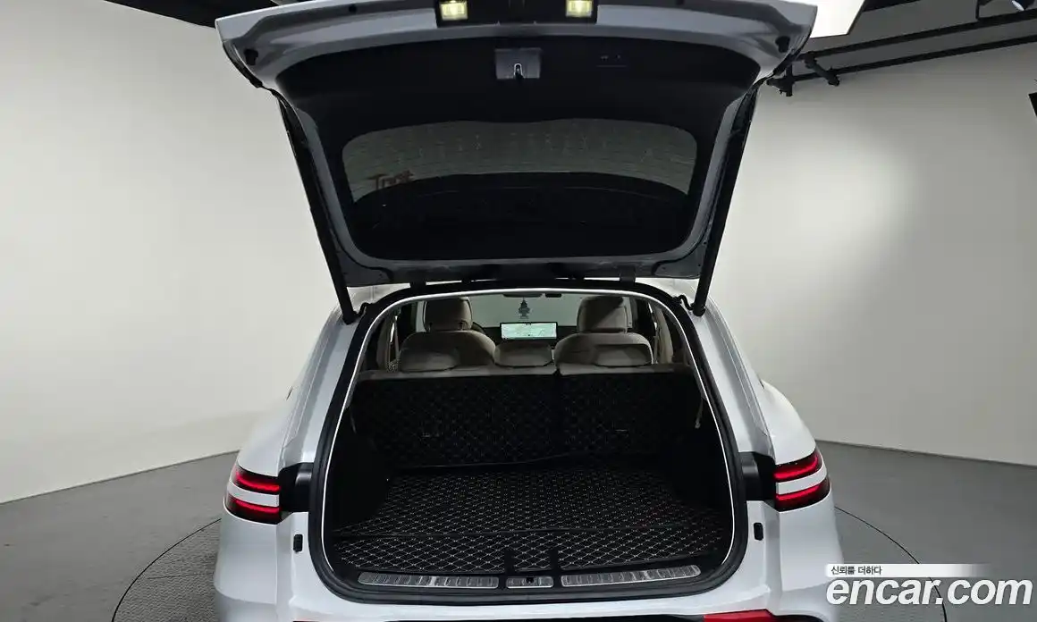 Genesis GV70 2024 2.5 Автомат в Москве № 75311, фото 20