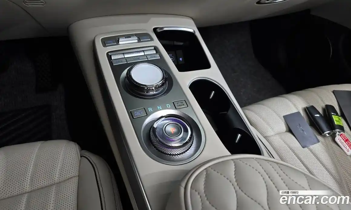 Genesis GV70 2024 2.5 Автомат в Москве № 75311, фото 9