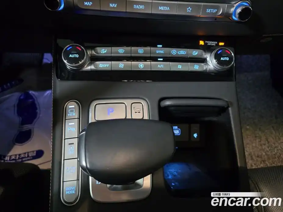 Genesis G90 2019 3.8 Автомат в Москве № 77987, фото 12