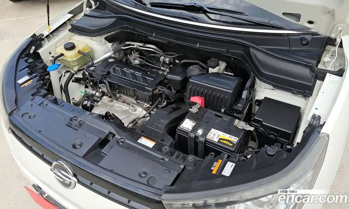 SsangYong TIBOLI 2015 1.6 Автомат в Москве № 832, фото 2