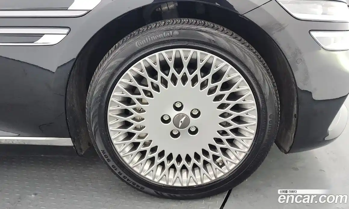 Genesis G80 2023 2.5 Автомат в Москве № 83855, фото 5