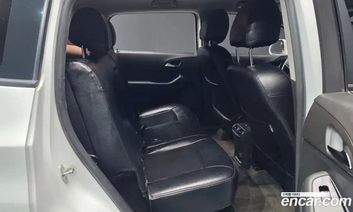 Chevrolet Orlando 2012 2.0 Автомат в Москве № 103673, фото 12