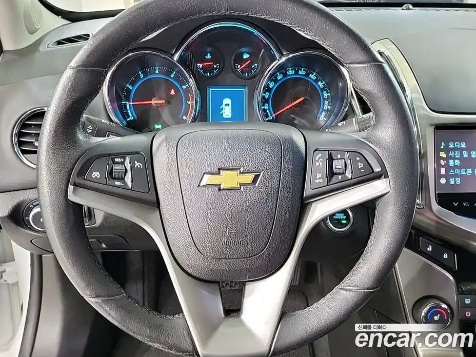 Chevrolet Cruze 2014 1.8 Автомат в Москве № 104340, фото 10