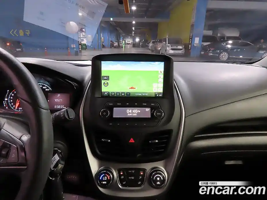 Chevrolet Spark 2016 1.0 Автомат в Москве № 104975, фото 12