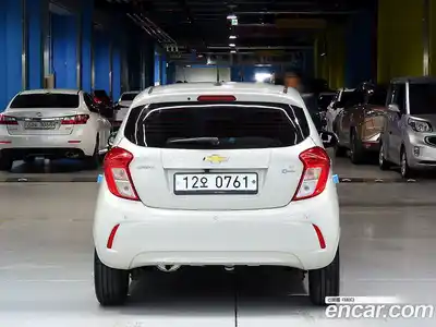 Chevrolet Spark 2016 1.0 Автомат в Москве № 104975, миниатюра 4
