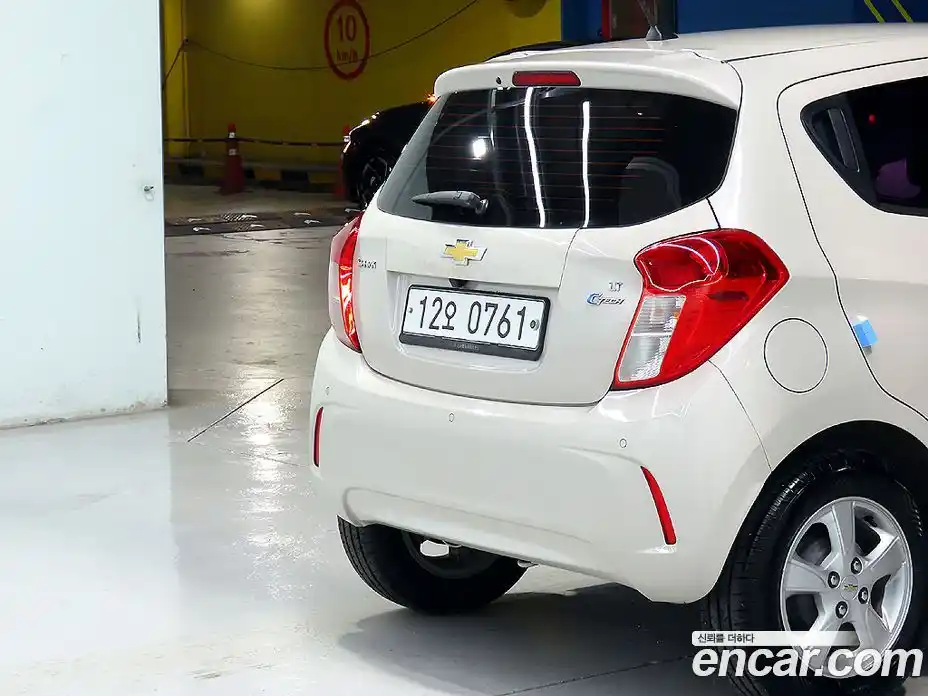 Chevrolet Spark 2016 1.0 Автомат в Москве № 104975, фото 5