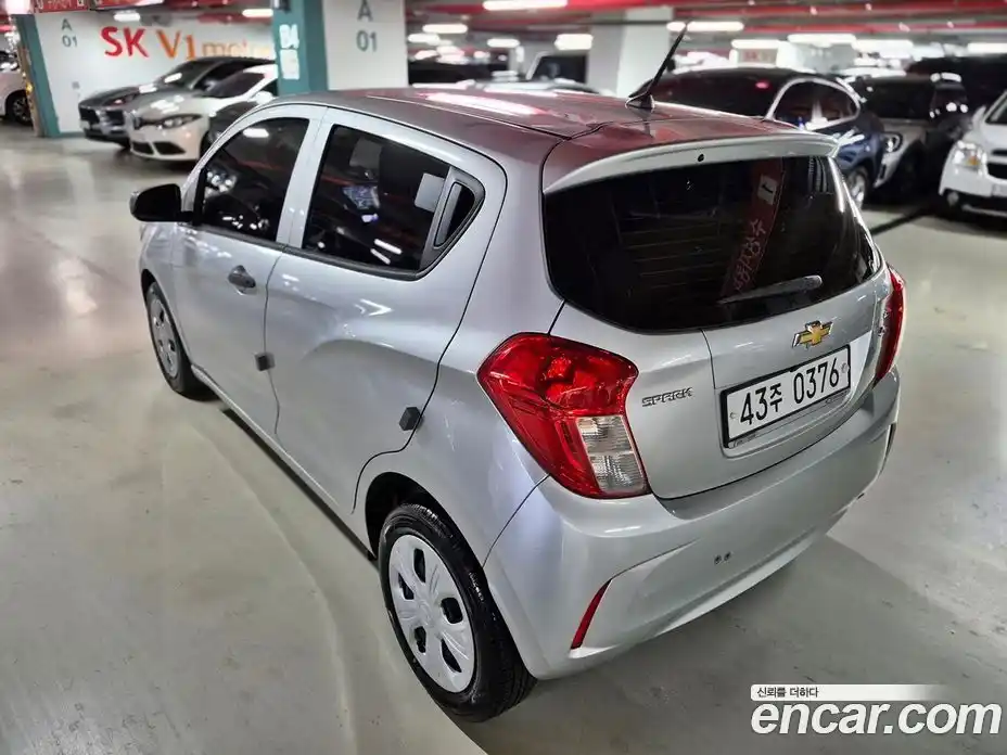 Chevrolet Spark 2016 1.0 Автомат в Москве № 105700, фото 3