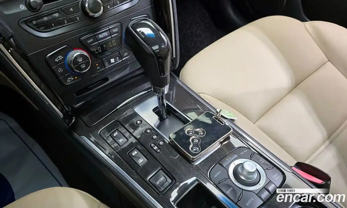 Renault SM7 2012 3.5 Автомат в Москве № 106863, фото 9