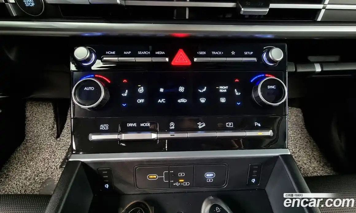 Hyundai Santa Fe 2024 2.5 Автомат в Москве № 108071, фото 4