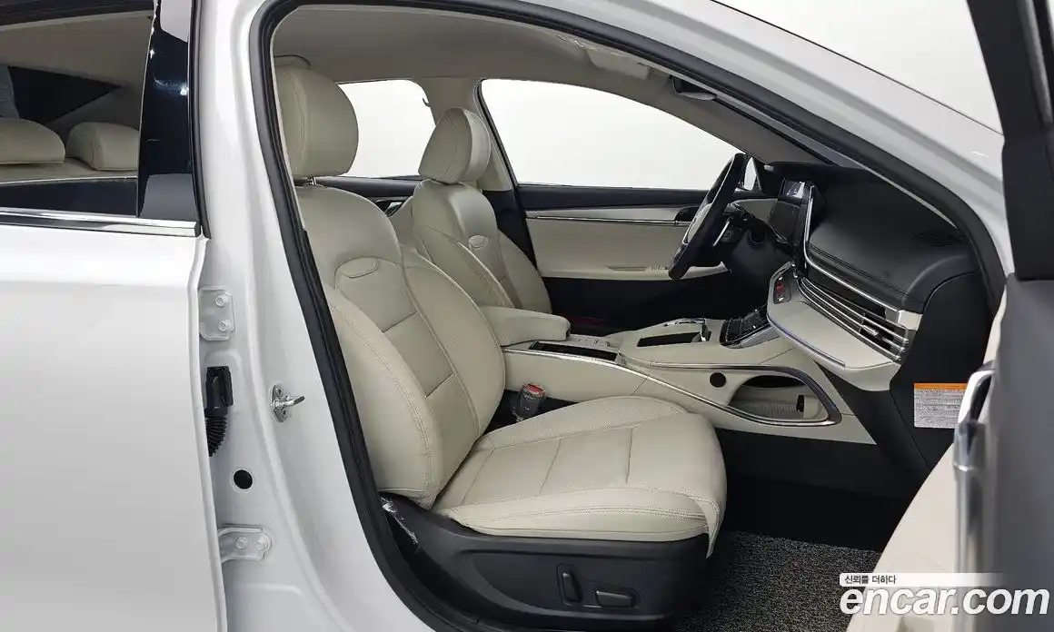 Hyundai Grandeur 2022 2.4 Автомат в Москве № 109662, фото 12