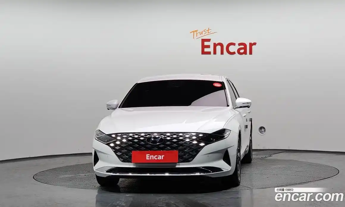 Hyundai Grandeur 2022 2.4 Автомат в Москве № 109662, фото 6