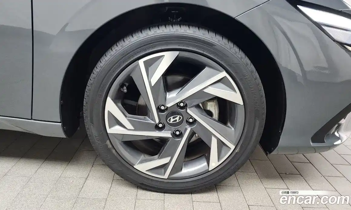 Hyundai Avante 2024 1.6 Автомат в Москве № 110228, фото 4