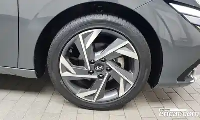 Hyundai Avante 2024 1.6 Автомат в Москве № 110228, миниатюра 4