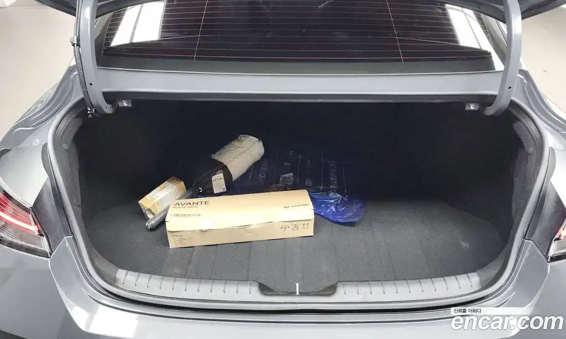 Hyundai Avante 2024 1.6 Автомат в Москве № 110228, фото 8