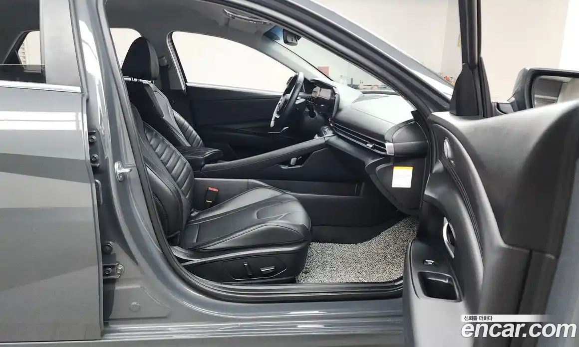 Hyundai Avante 2024 1.6 Автомат в Москве № 110228, фото 9