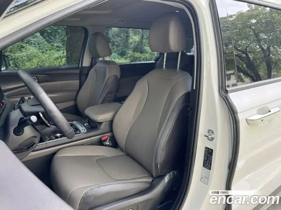 Kia Canival 2025 1.6 Автомат в Москве № 115741, фото 11