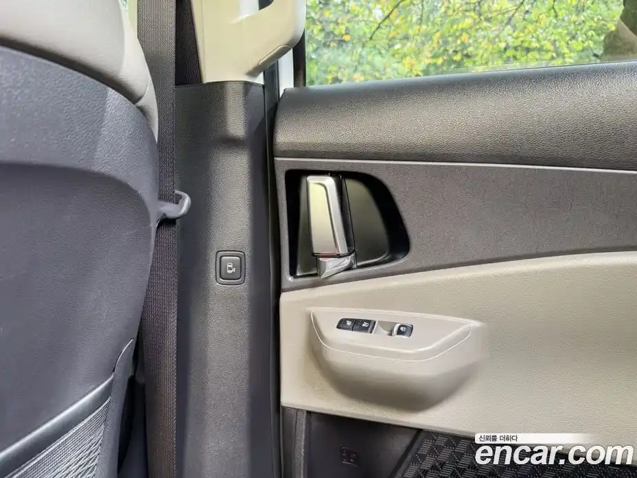 Kia Canival 2025 1.6 Автомат в Москве № 115741, фото 17